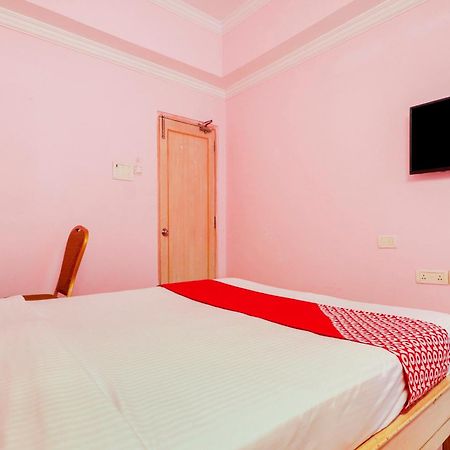 Super Collection O 77115 Vaishnavi Palace Hyderabad Esterno foto