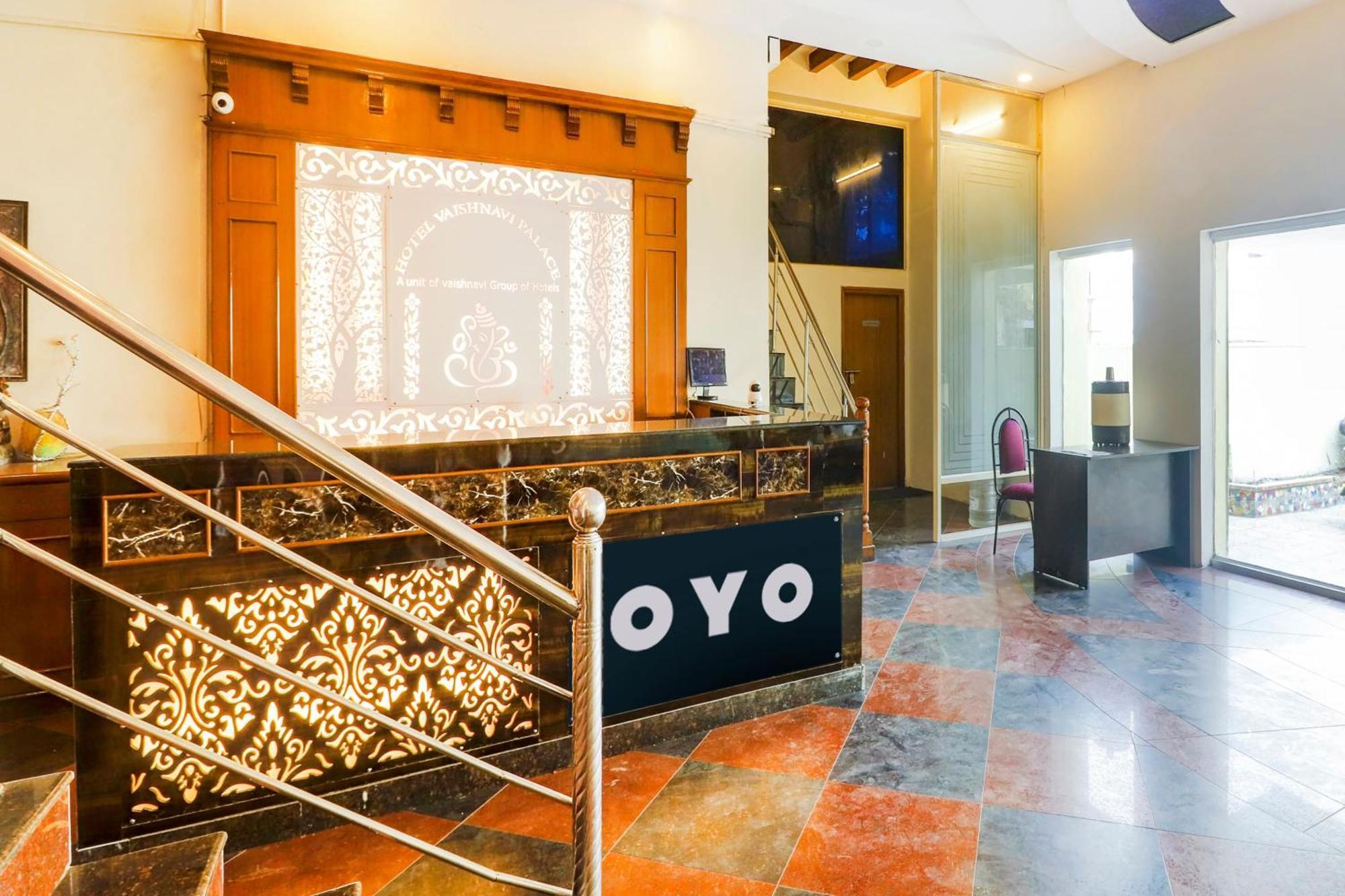 Super Collection O 77115 Vaishnavi Palace Hyderabad Esterno foto